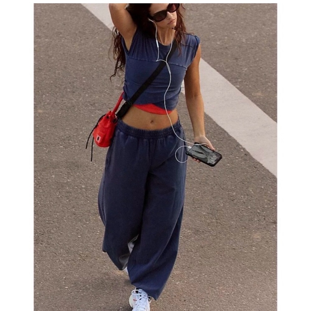 Small Free People Women’s Hot Shot SET Navy